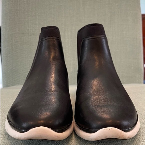 Cole Hahn pull on booties *like new* - Picture 4 of 11